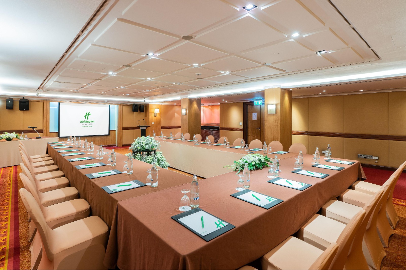 绿宝厅1-3_会议和活动_曼谷是隆假日酒店